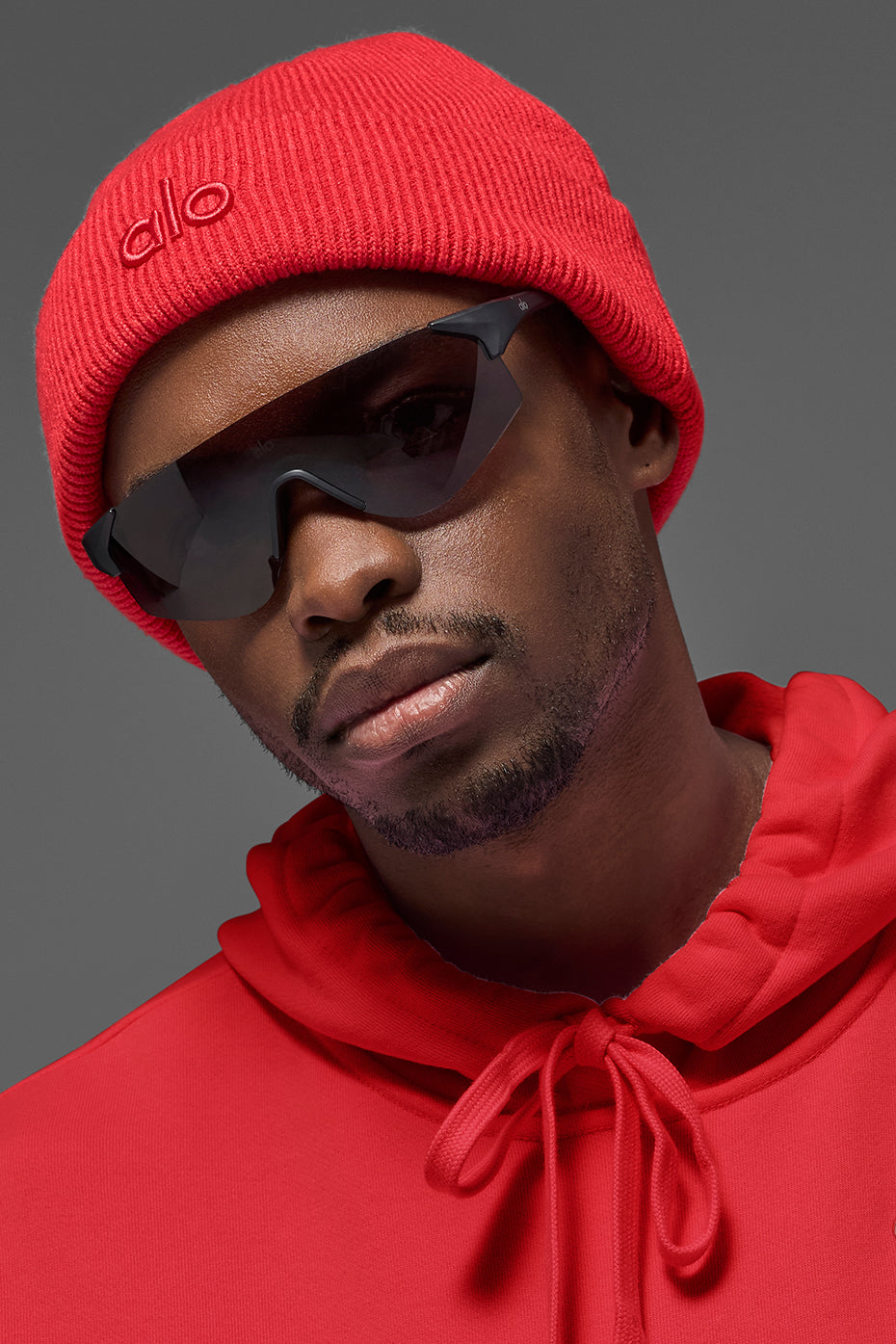 Bonnet Notable - Bright Red