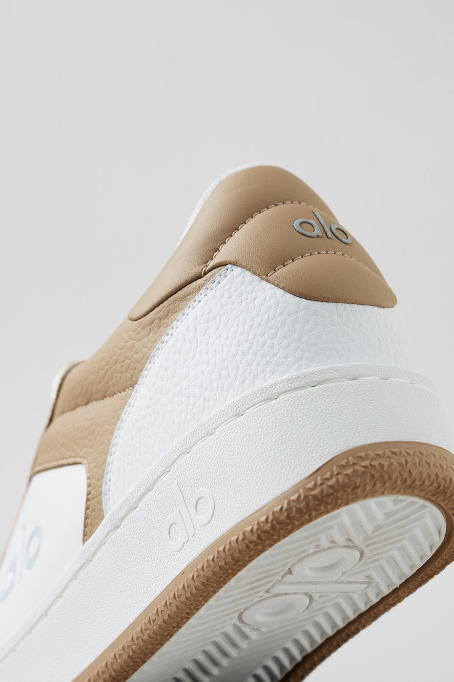 Baskets ALO Recovery Mode - Gravel/Blanc