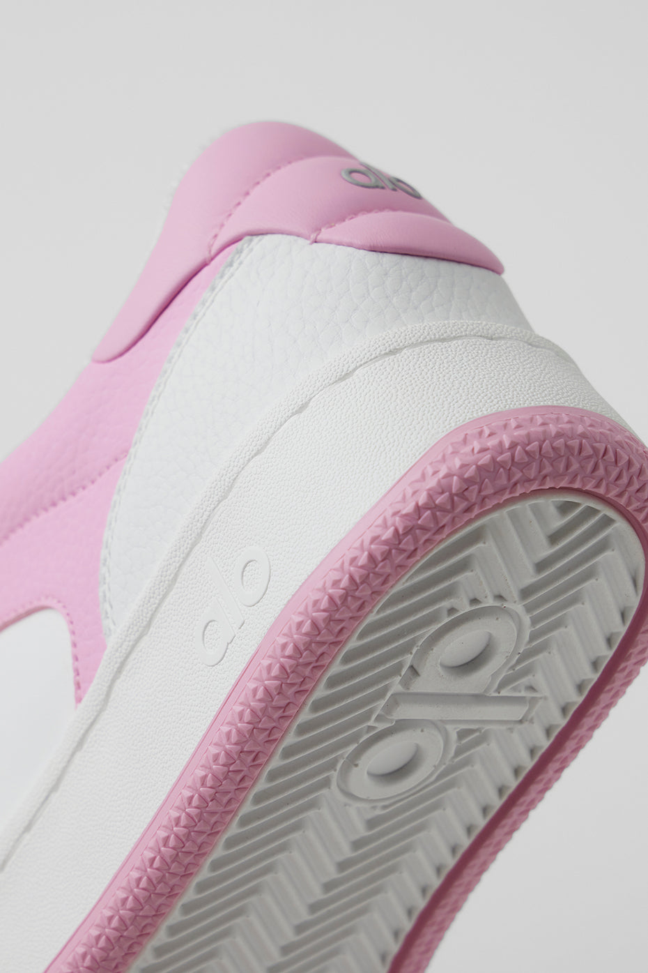 Baskets ALO Recovery Mode - Rose/Blanc