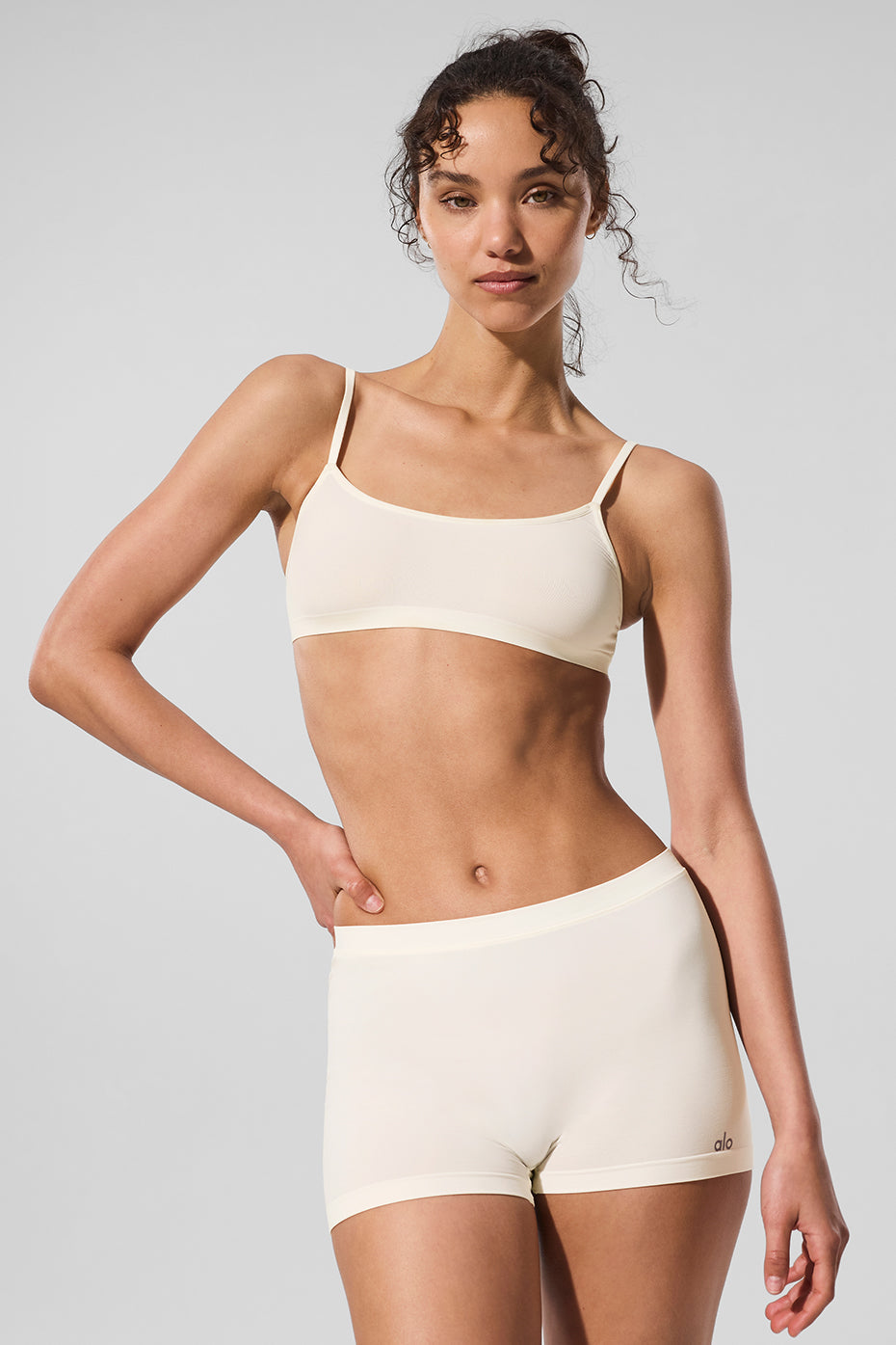 Shorty Sheer Glow - Ivory