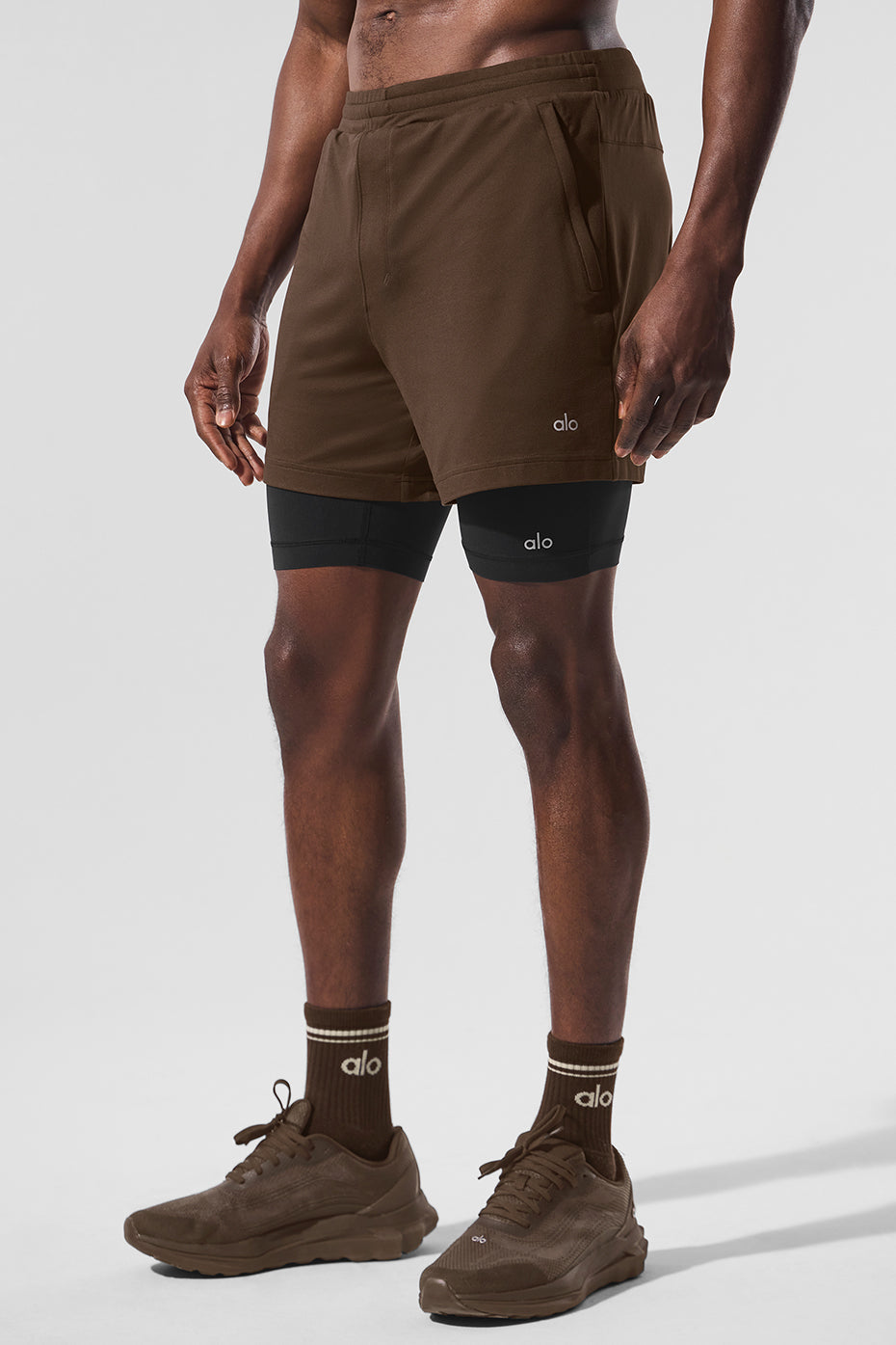 Short Technique 2-En-1 Conquer React - Espresso/Noir