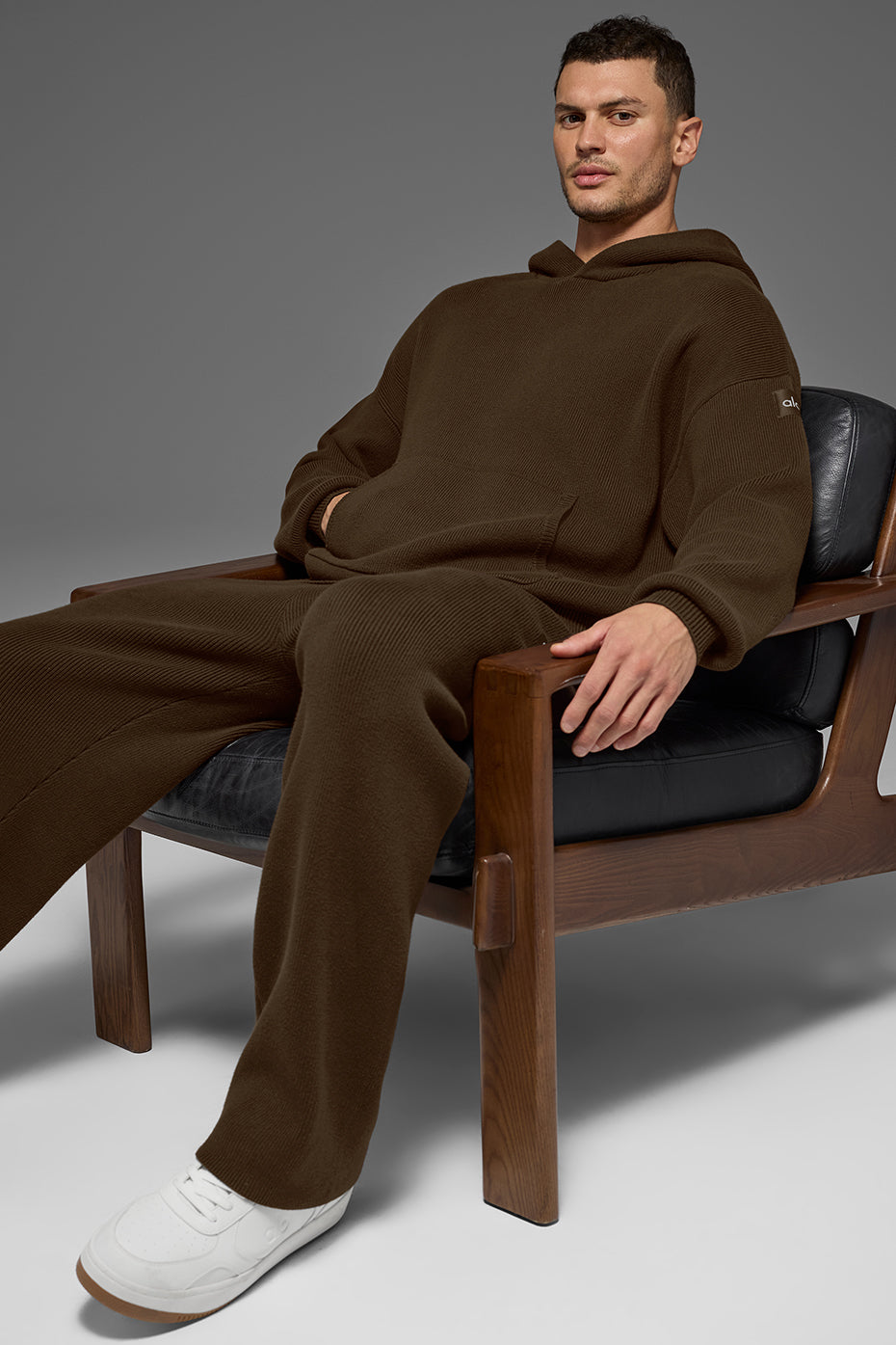 Pull À Capuche Scholar - Espresso