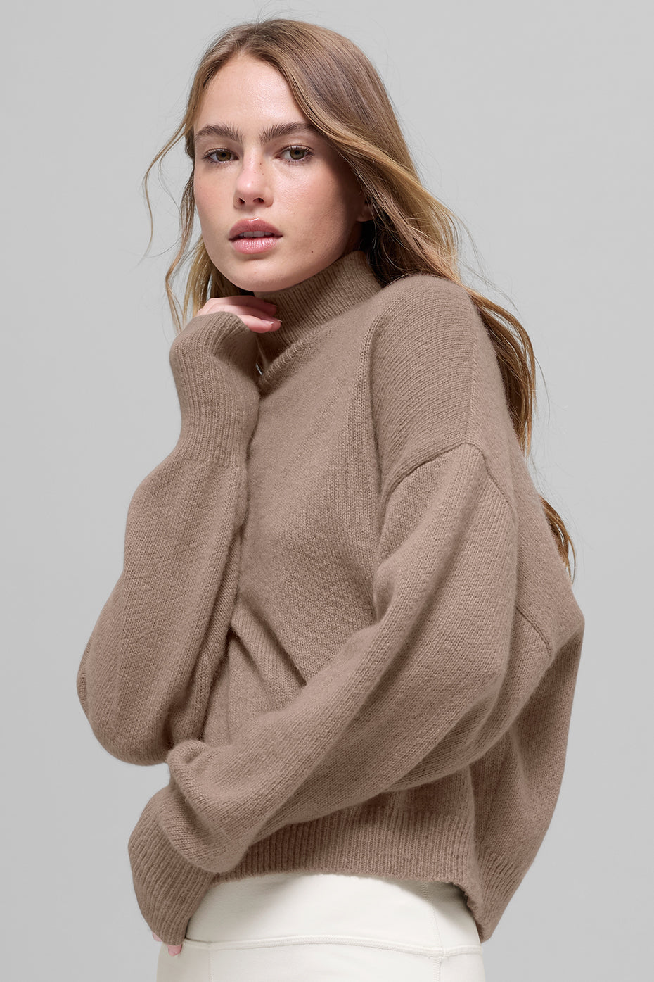 Pull Court Col Roulé En Laine Et Cachemire New Class - Chai Latte