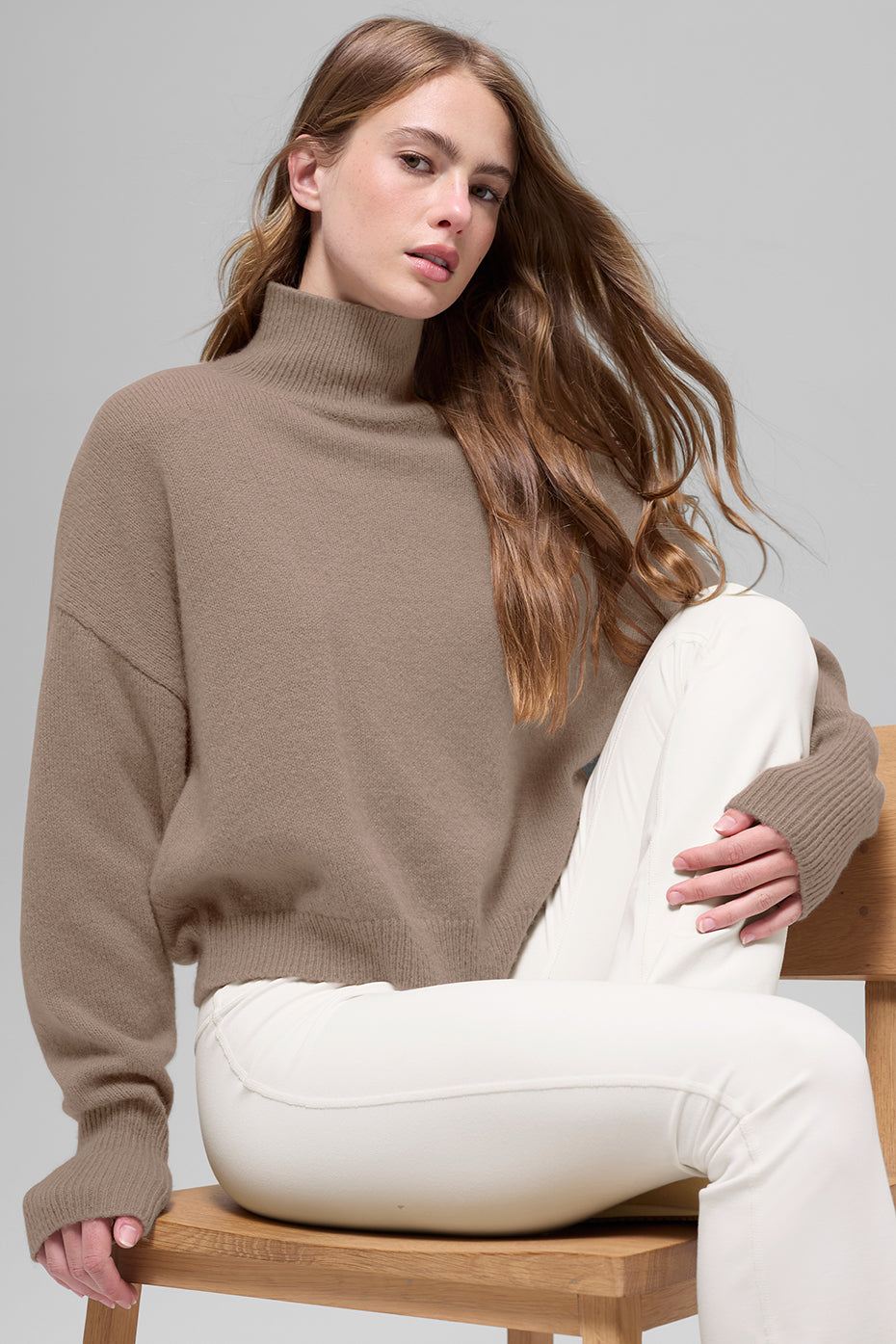 Pull Court Col Roulé En Laine Et Cachemire New Class - Chai Latte