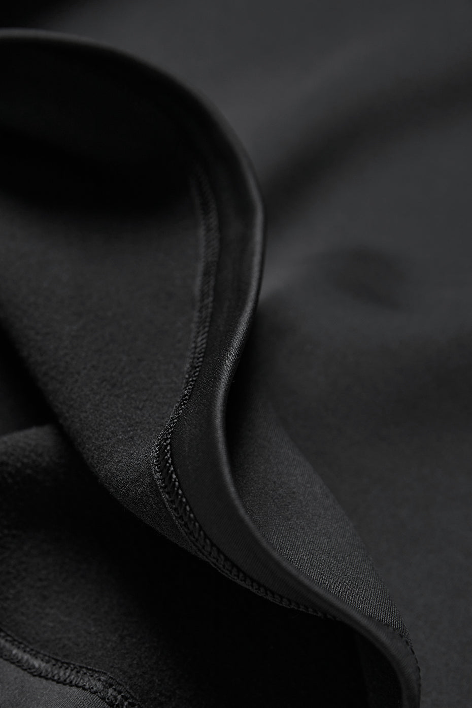 Haut Manches Longues Airbrush Winter Warm Nocturne - Noir