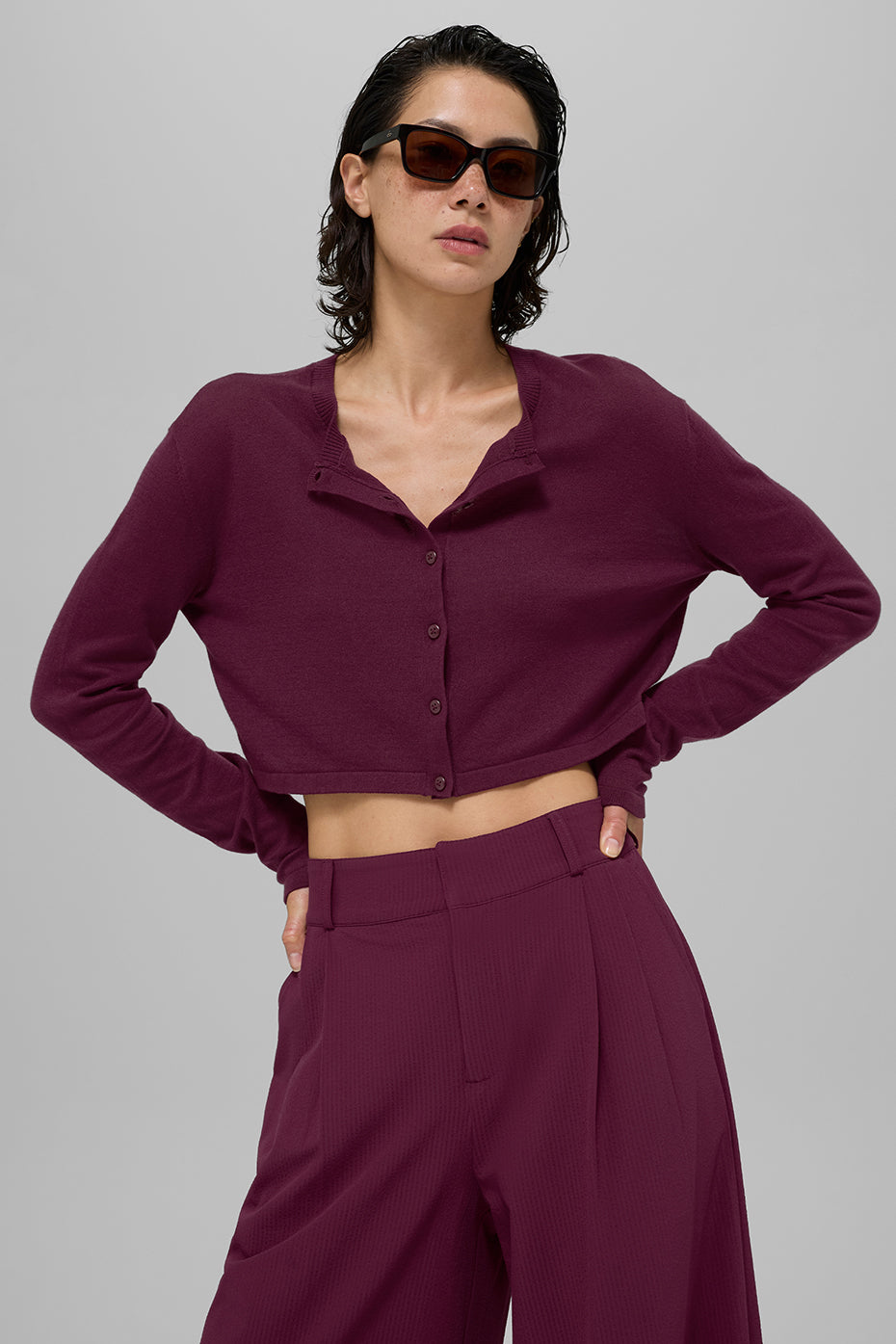 Cardigan Supernatural Sweater - Bordeaux