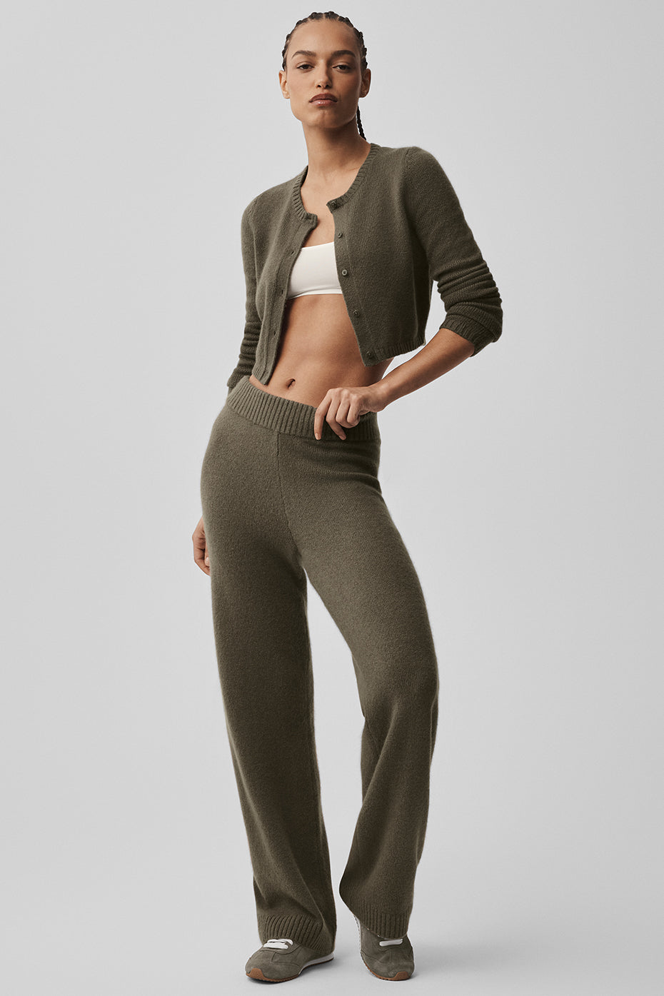 Cardigan Court En Laine Et Cachemire New Class - Olive Tree
