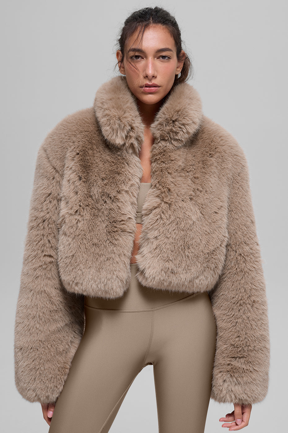 Veste Courte Fausse Fourrure Opulent - Oat