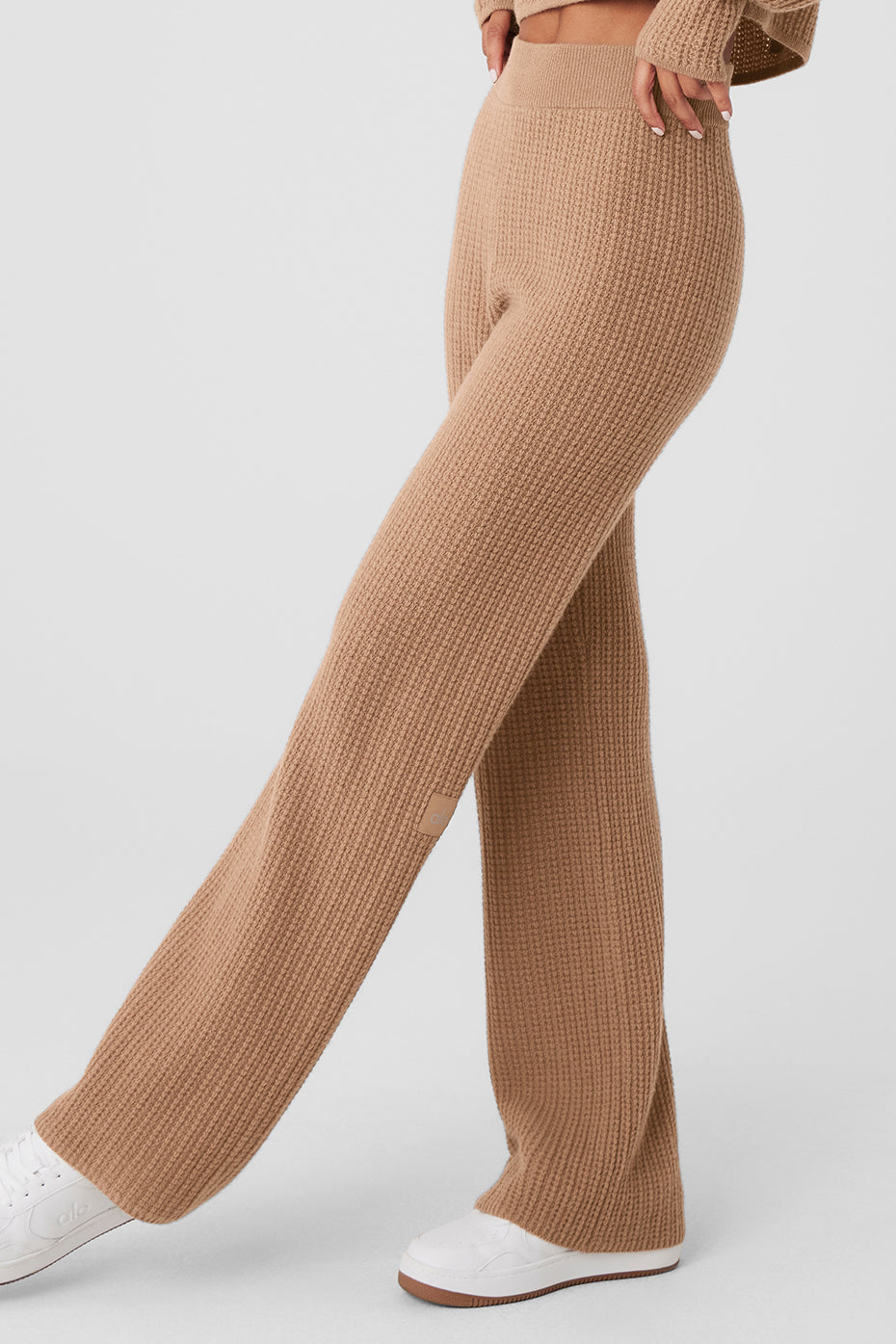 Pantalon Taille Haute En Cachemire Plush Waffle - Toasted Almond