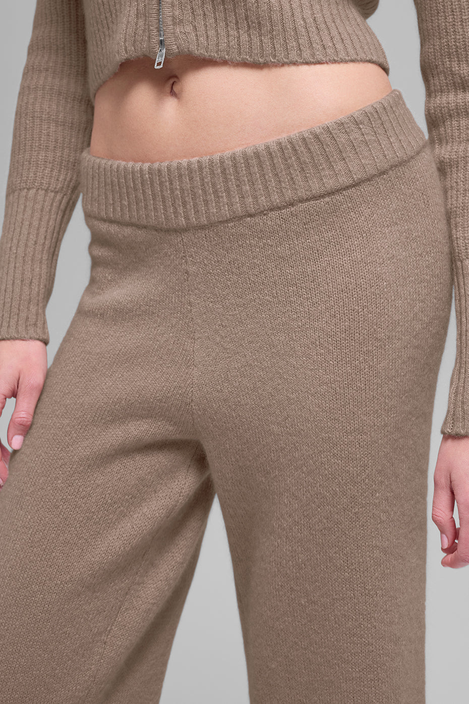 Pantalon Ample Taille Haute En Laine Et Cachemire New Class - Chai Latte