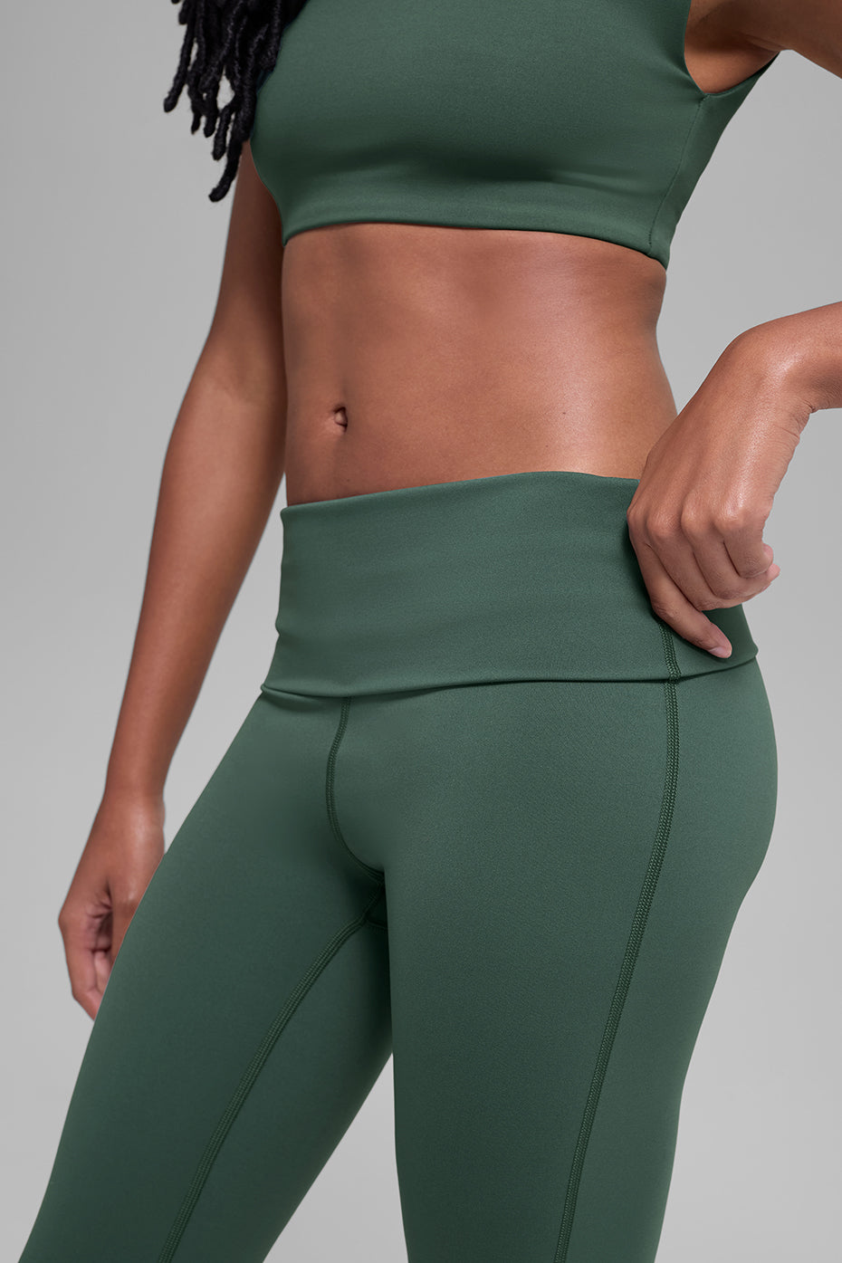 ALO  Legging évasé à rabat Softsculpt (régulier) - Vert trèfle