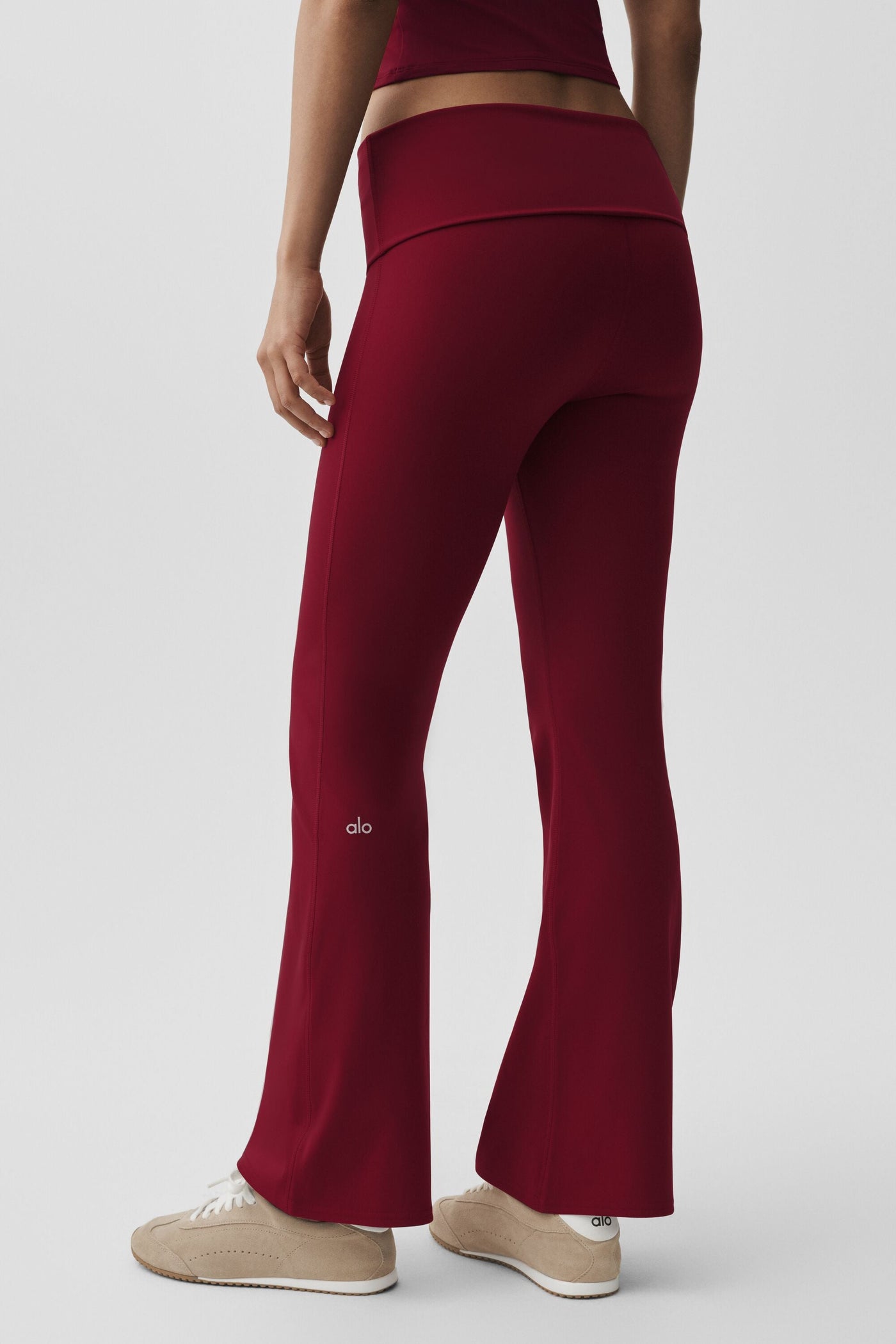 ALO  Legging évasé à rabat Softsculpt (régulier) - Summer Romance Red