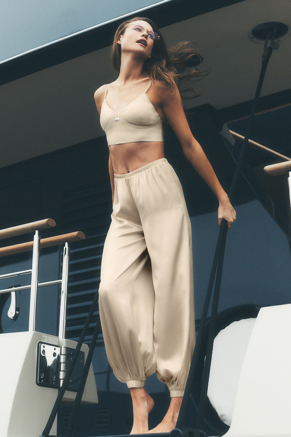 Pantalon Taille Haute En Soie Mélangée Radiance - Sandy Beige