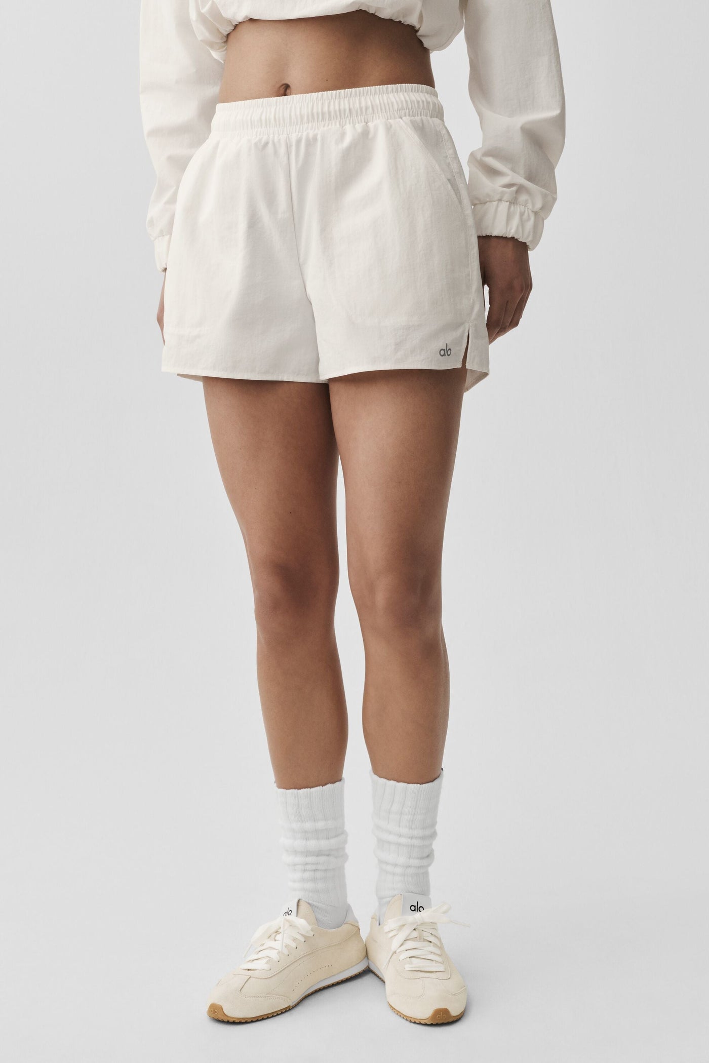 Short Alumni - Ivory