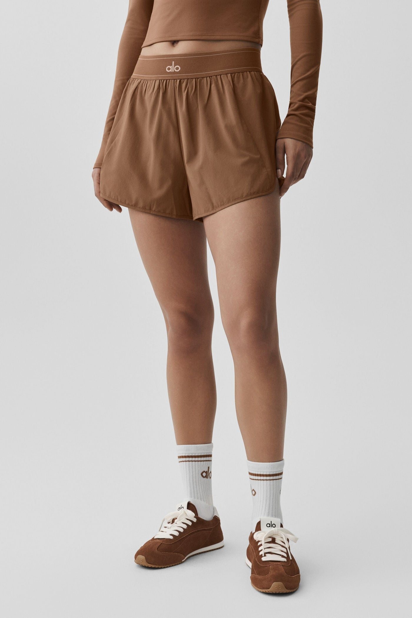 Short Match Point - Sun Kissed Brown
