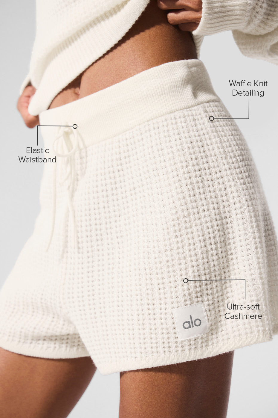 Short Taille Haute En Cachemire Plush Waffle - Ivory