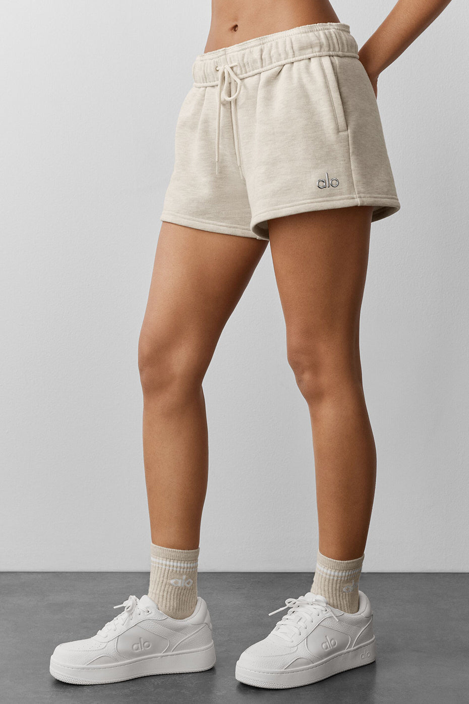 Short Accolade - Oatmeal Heather