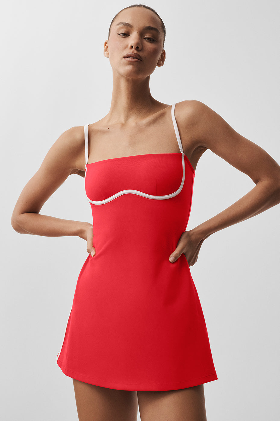 Robe Airbrush Streamlined - Bright Red/Blanc
